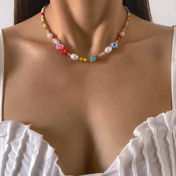 Aella Daisy Beaded Choker