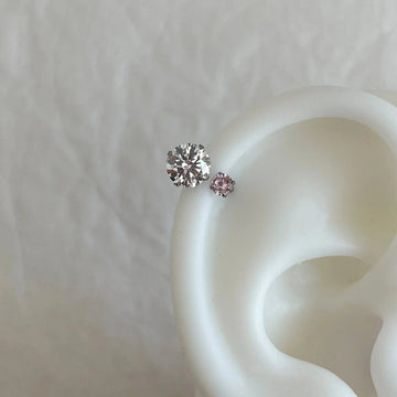 Clara Macaron Horseshoe Studs