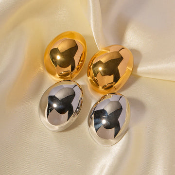 Hayzlee Gold Dome Studs