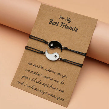 Lelia Dainty Charm Bracelet