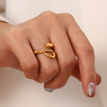 Loyal Intertwined Open Ring