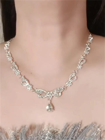 Saba Sparkling Bow Jewelry Set