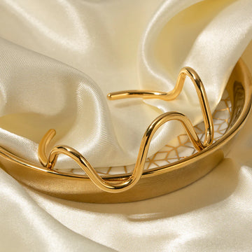 Sapphire Linear Open Cuff