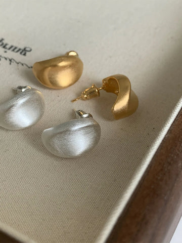 Teyanna Brushed Metal Stud Earrings