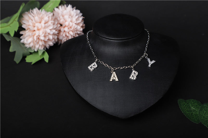 Britain Crystal Word Necklace - BABY [7DDC6Z2O]