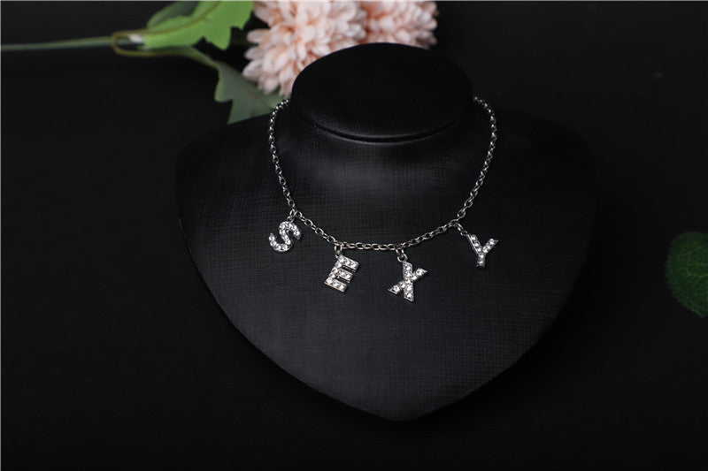 Britain Crystal Word Necklace - SEXY [5QFYEWVC]