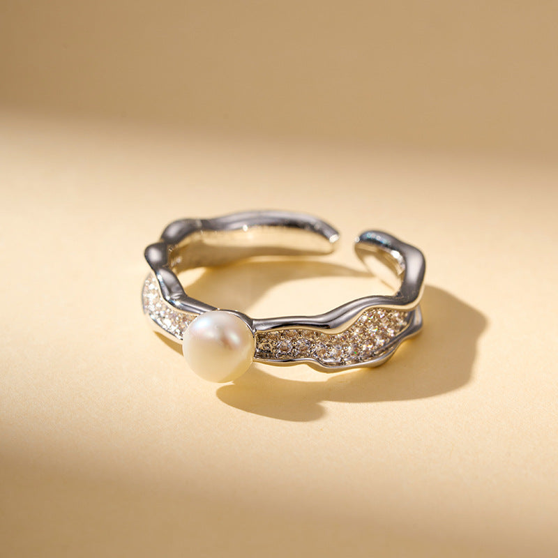 Scarlett Wavy Pearl Ring - Gold Tone [1OM1D0DC]