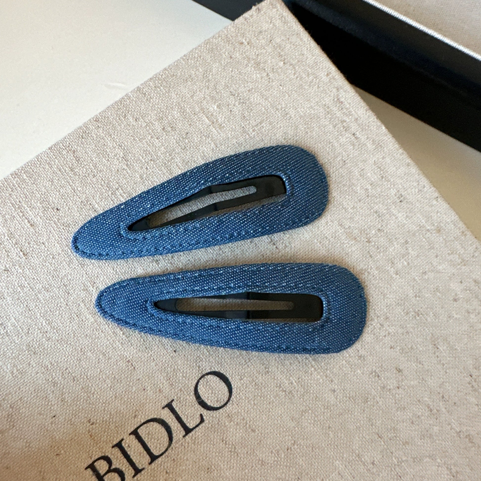 Ruqayyah Denim Shaped Hair Clips - Dark Wash Teardrop (Pair) [SK08BU3D]