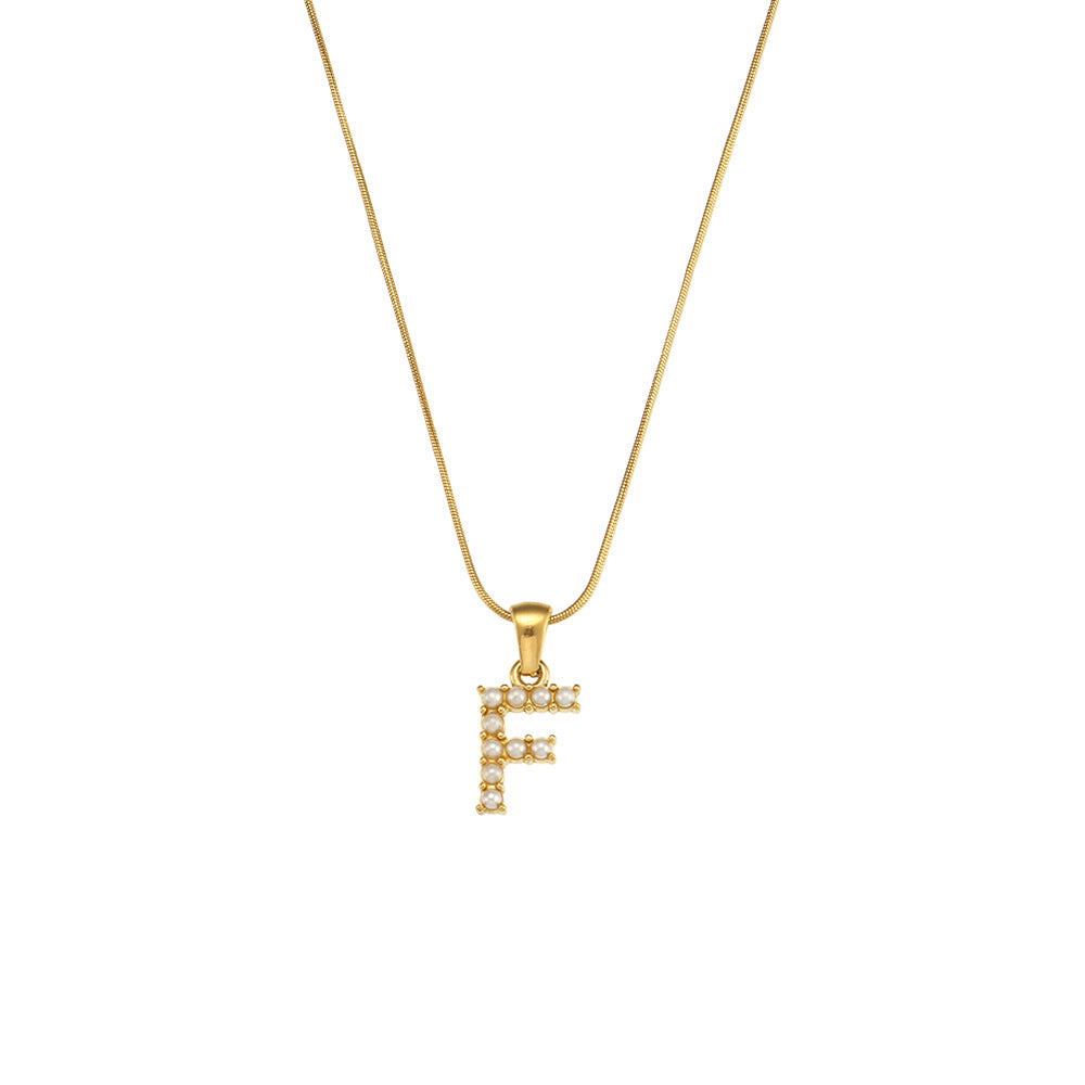 Makiah Letter Pearl Necklace - Letter F [43AM475Q]