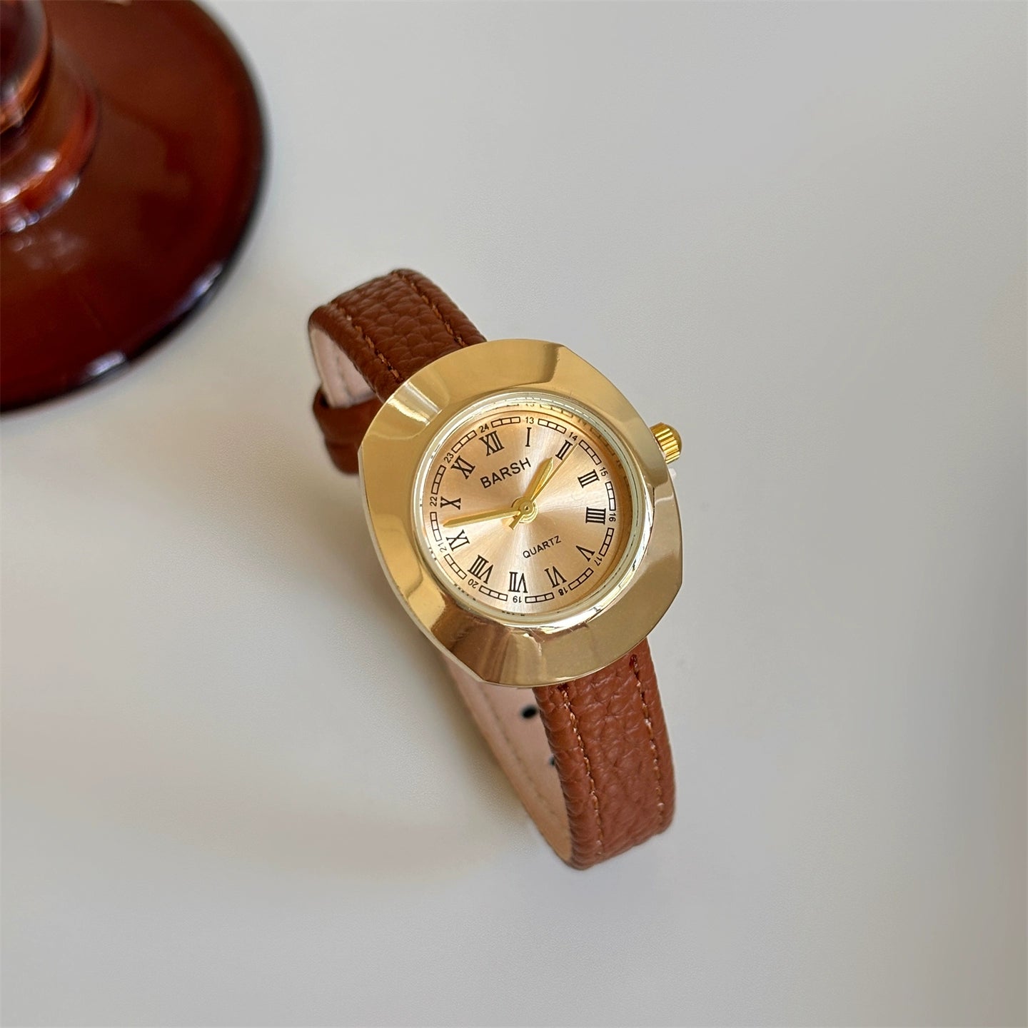 Destini Vintage Leather Watch - Brown Strap Gold Frame Gold Dial [P3A4HKGU]