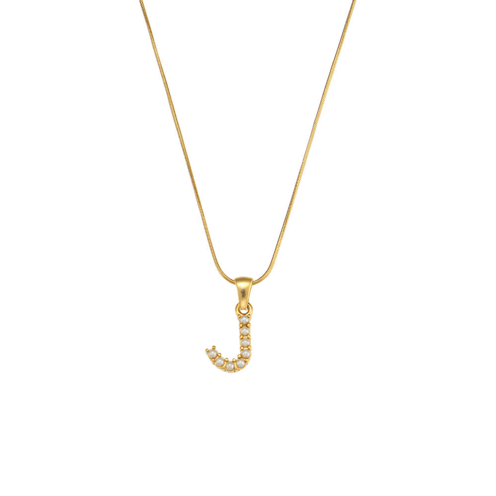Makiah Letter Pearl Necklace - Letter J [60RSLKHL]