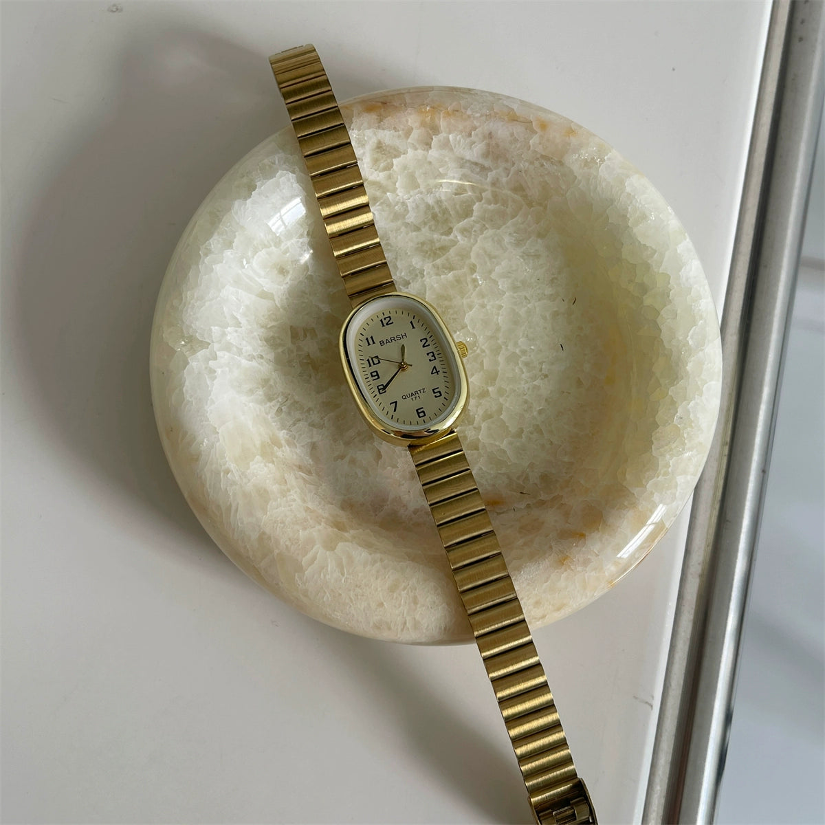 Harlan Retro Oval Watch - Gold Band, Gold Dial (Bamboo Link, Numerical) [L691CHRZ]
