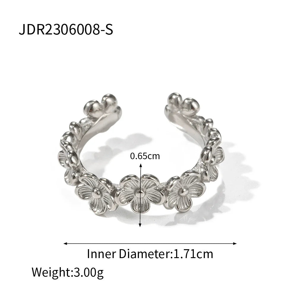 Naudia Floral C-Shaped Ring - undefined