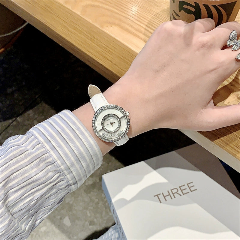 Damari Elegant Leather Watch - White Strap [USLIRZDO]