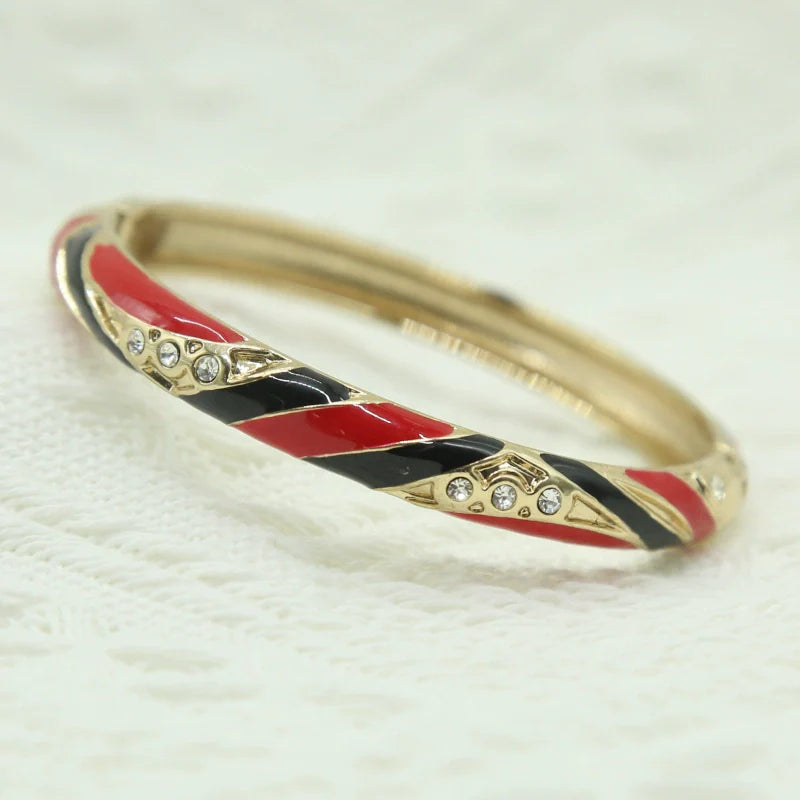 Janice Floral Enamel Bangle - Red