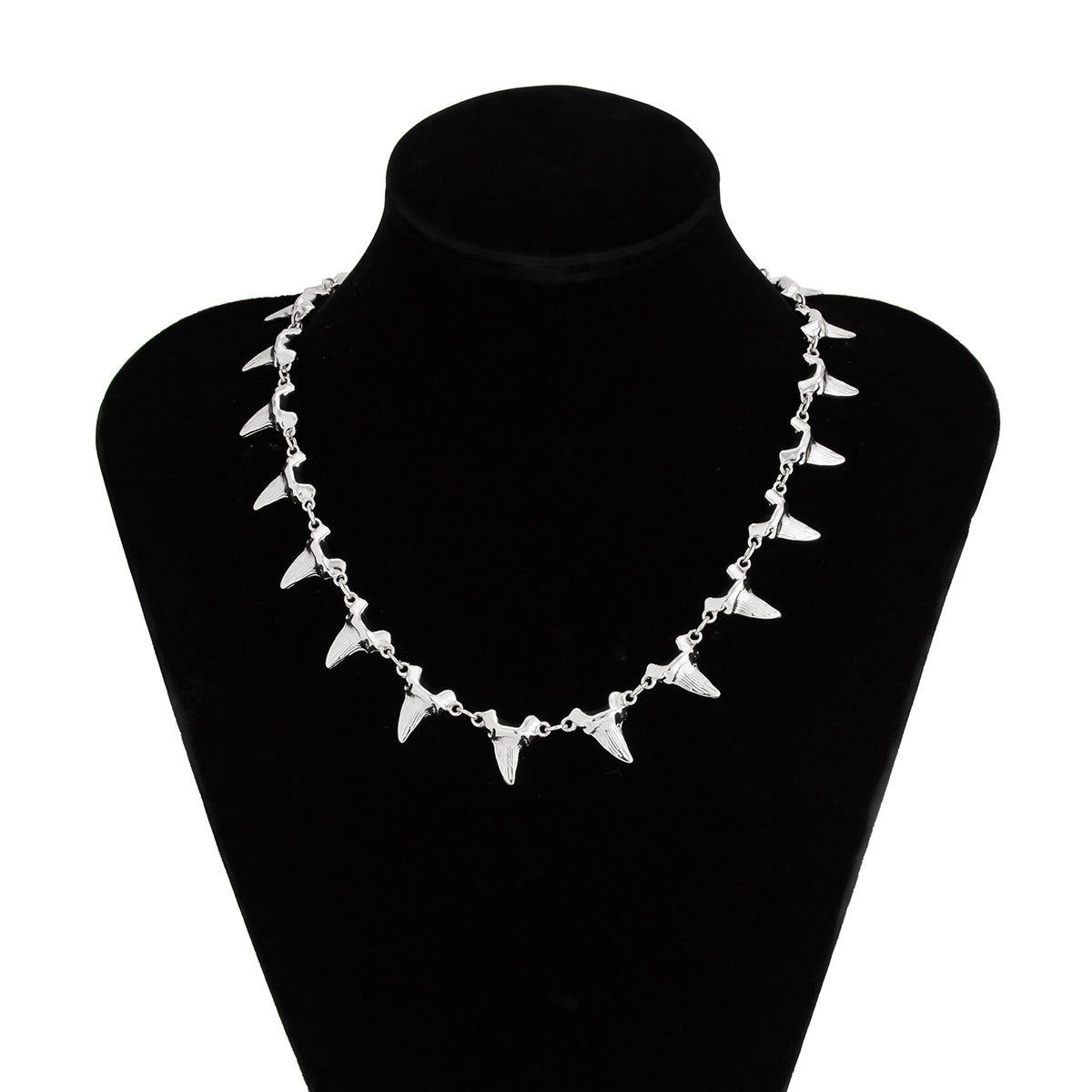 Akasha Statement Shark Necklace - Antique Silver [68JD1GI5]