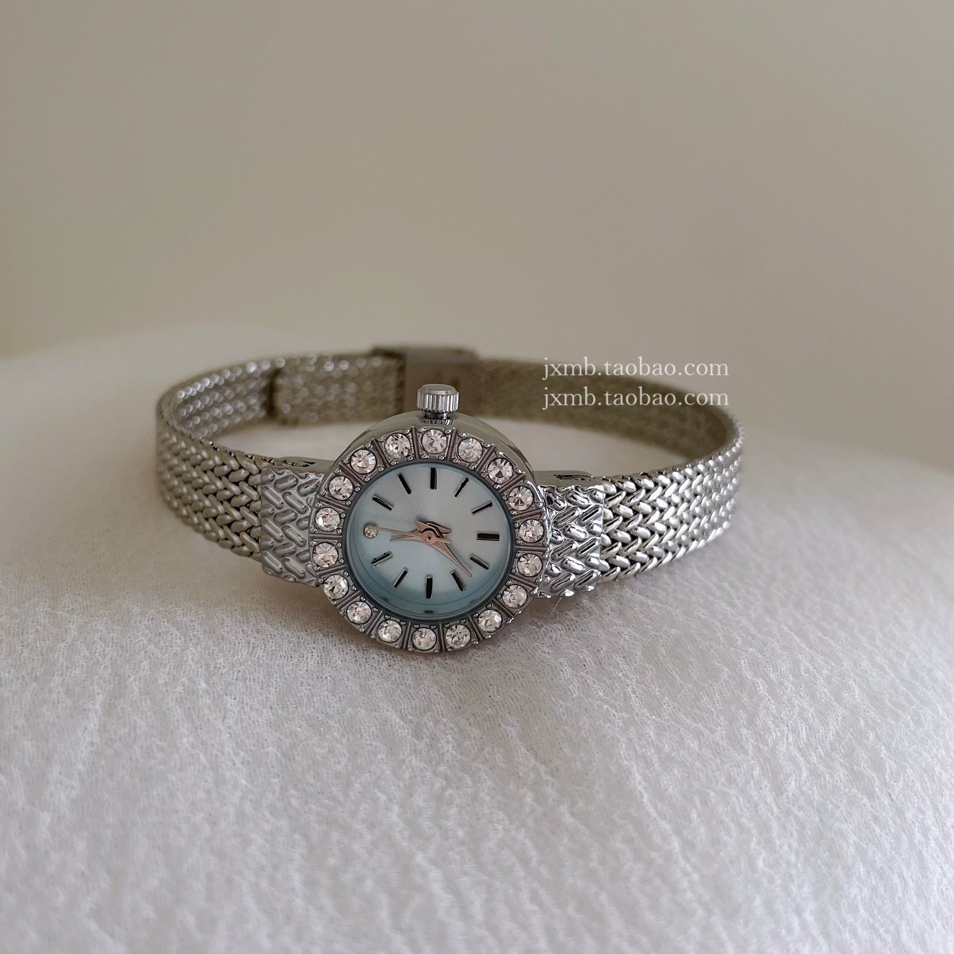 Evey Wheat Ear Petite Watch - Silver with Blue Face [UNK4V90O]