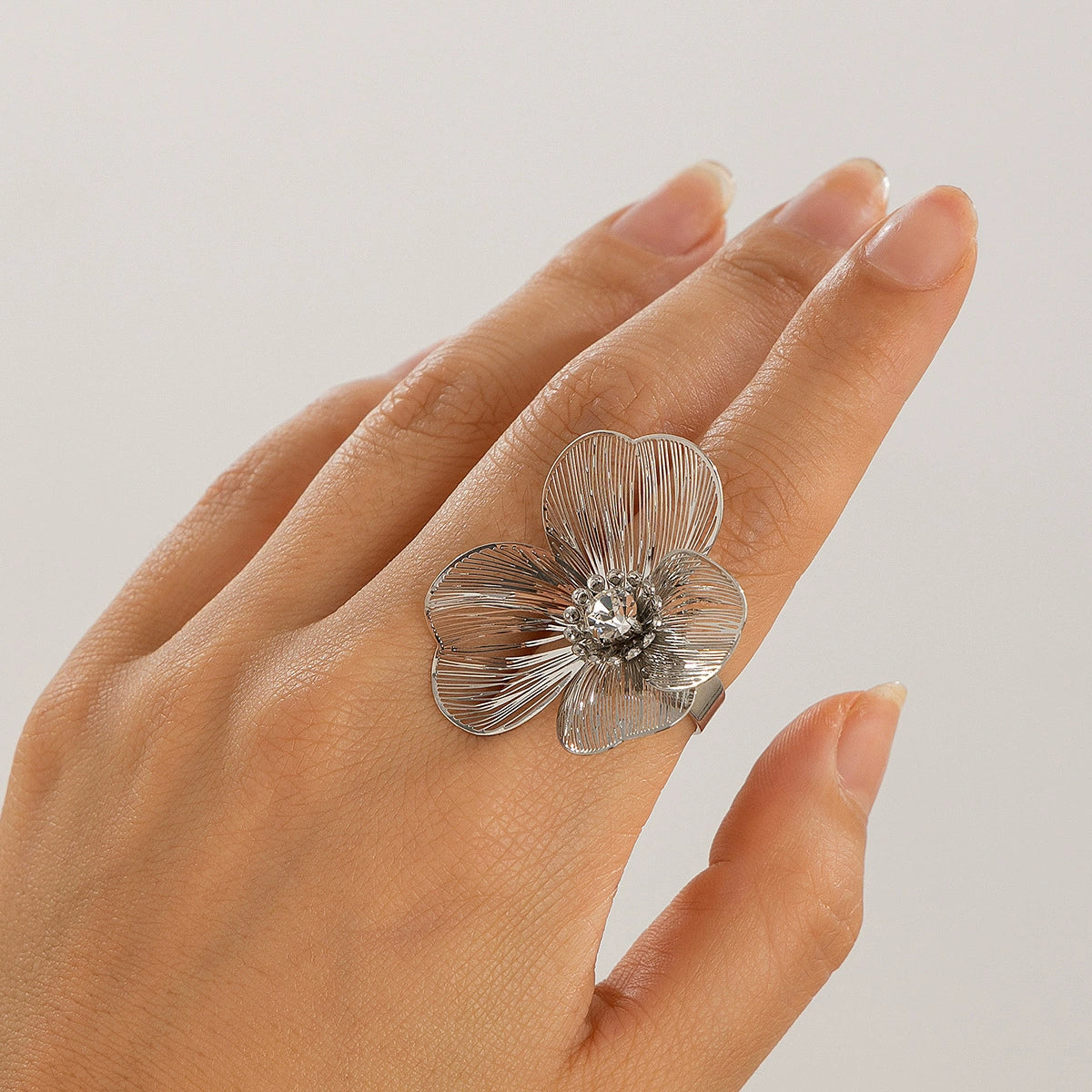 Angelica Ginkgo Blossom Necklace - Ring - White Gold (Style A) [ZGOZCTMQ]