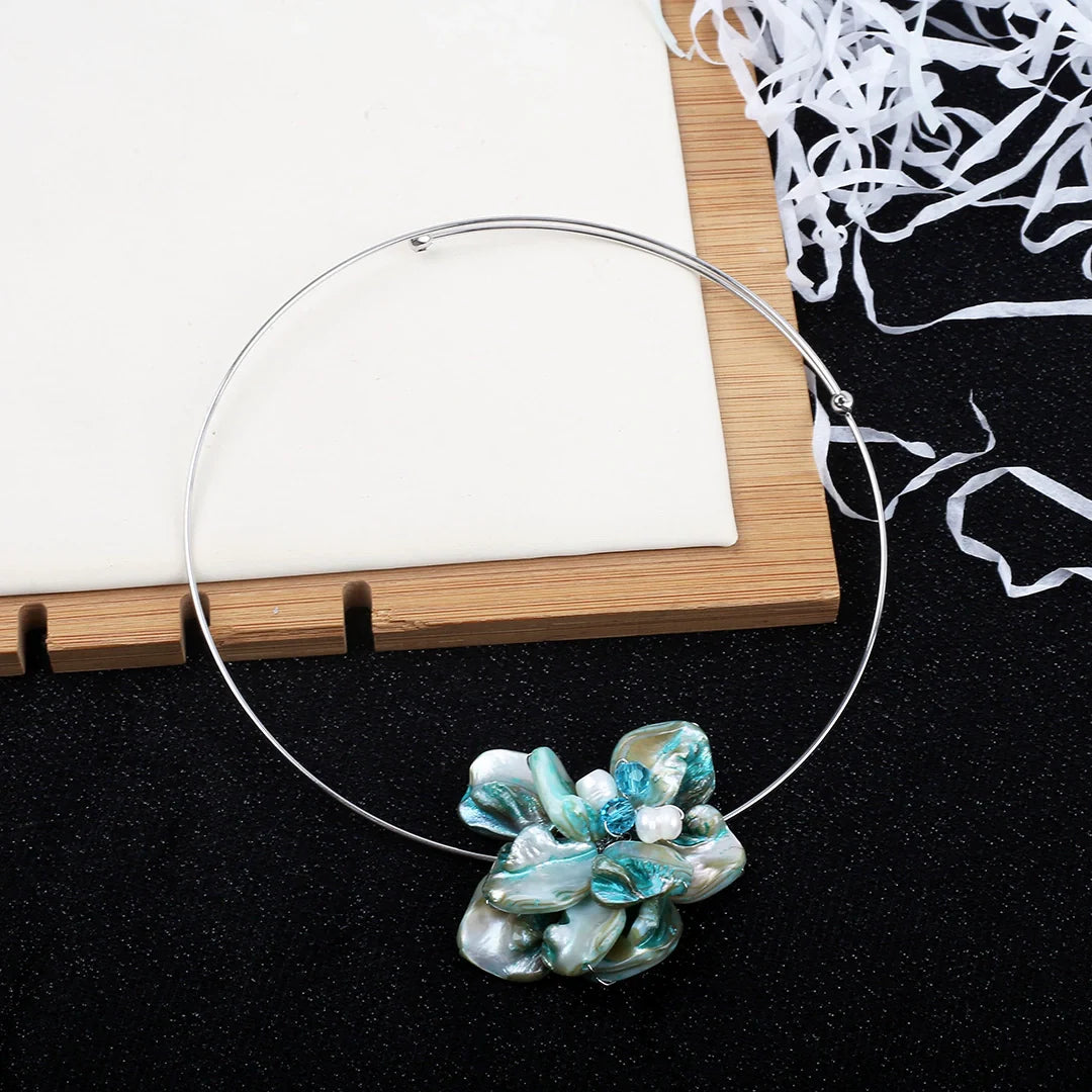 Taelyn Baroque Floral Pearl Choker - Light Blue