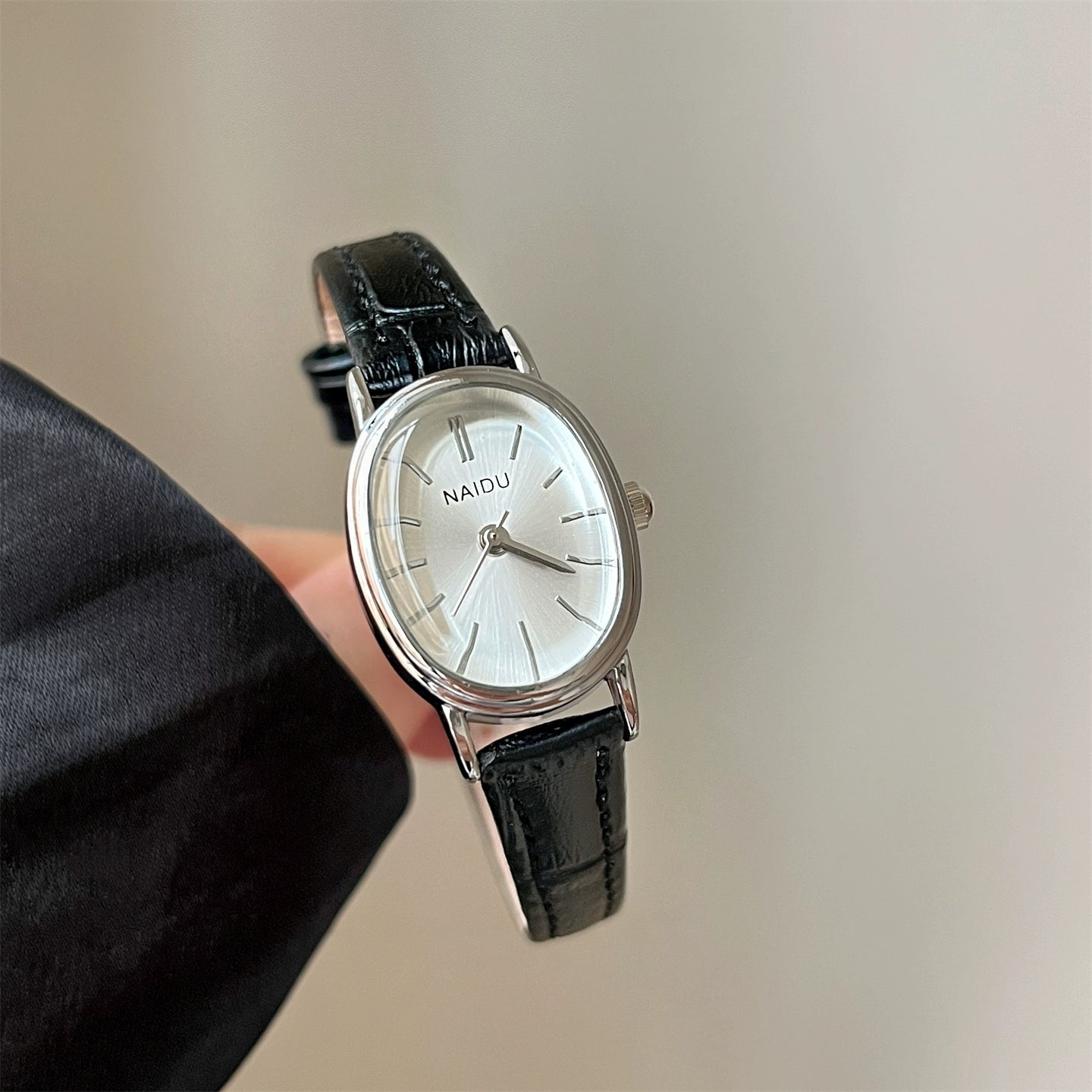 Freyja Vintage Oval Watch - Black Leather Band, Silver Frame, White Dial [8WD5GXUF]