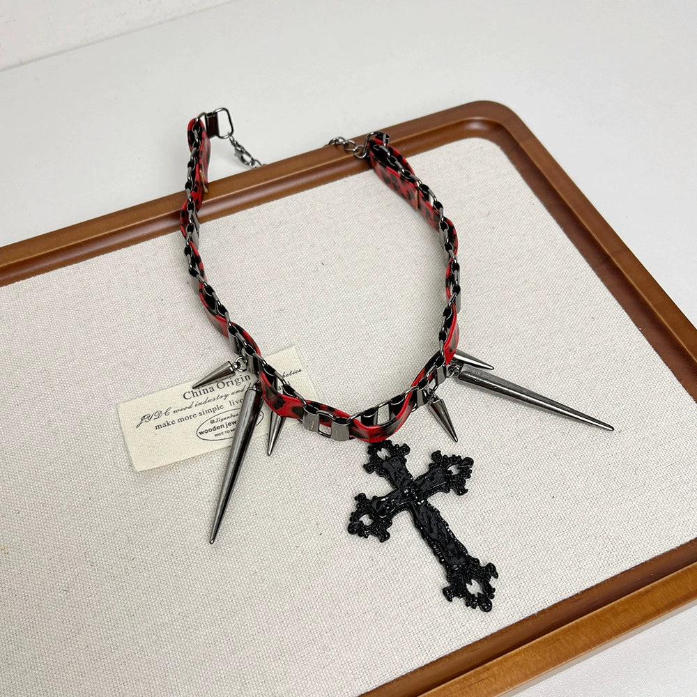 Coral Rivet Cross Choker - Black Cross Leopard Print Leather Choker [RKR6ZZGR]