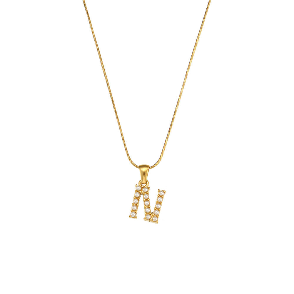 Makiah Letter Pearl Necklace - Letter N [CJM1AM72]