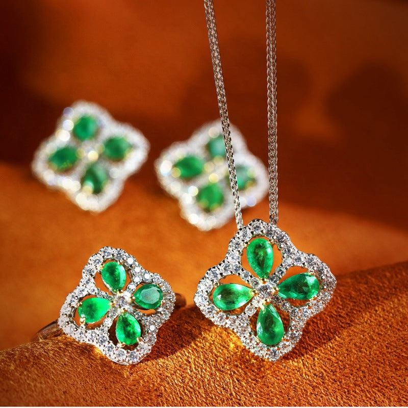 Marla Emerald Clover Set - Set (Necklace + Stud Earrings + Ring) [ANKSIUUH]