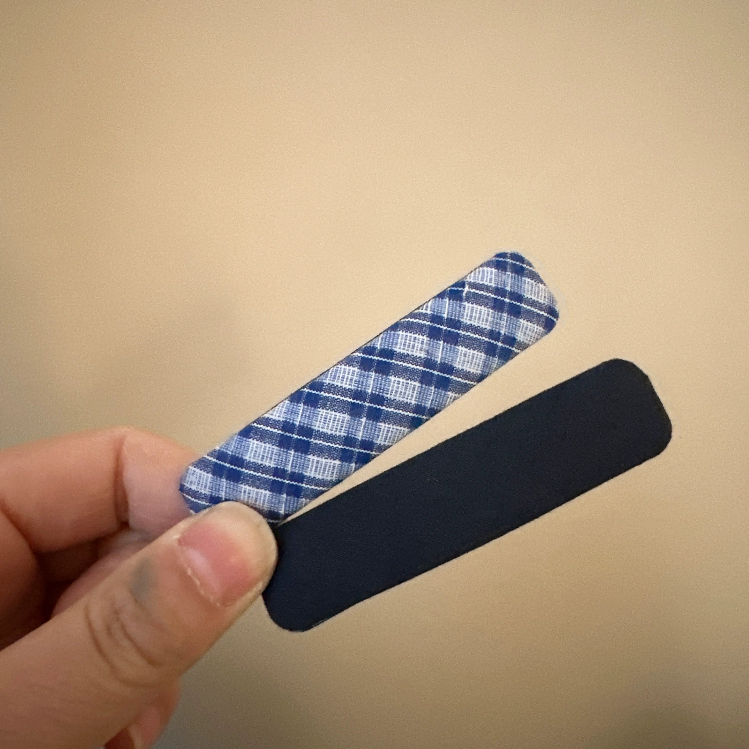 Annah Plaid Fabric Hair Clip - Square (Plaid & Solid Mixed) [1XM0EOYE]