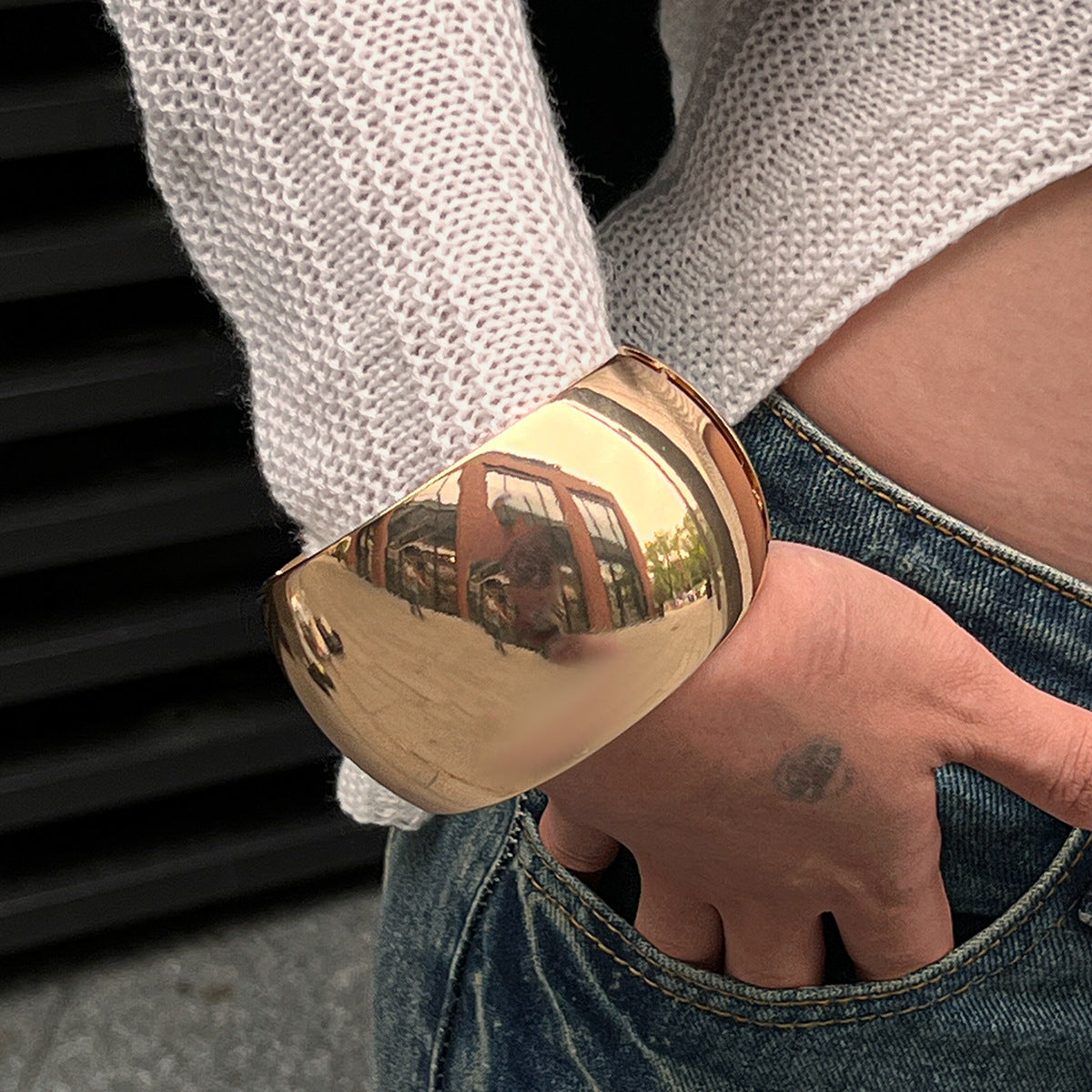 Akasha Bold Statement Bracelet - Style 3 [96269LL4]