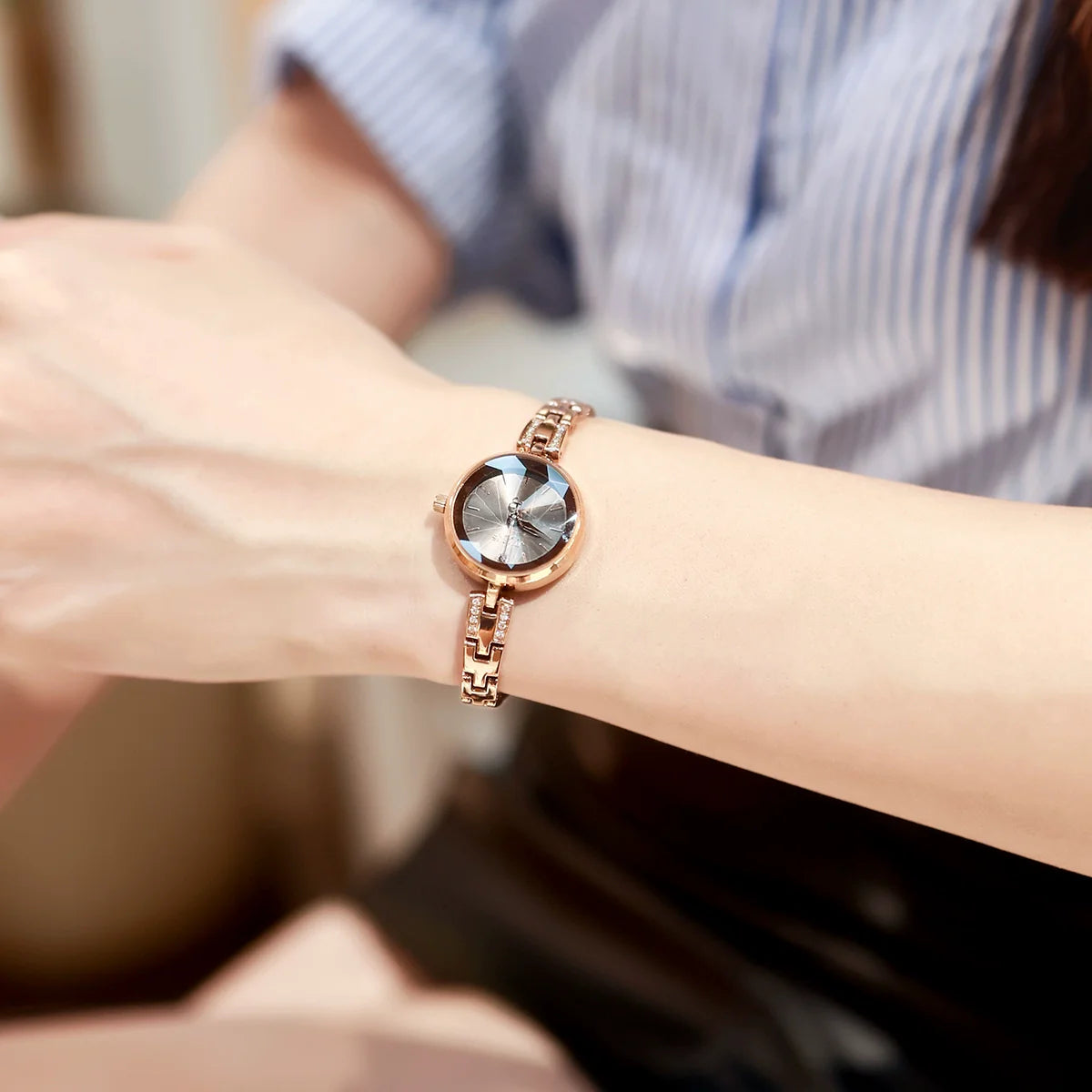 Idy Elegant Petite Bracelet Watch - Rose Gold