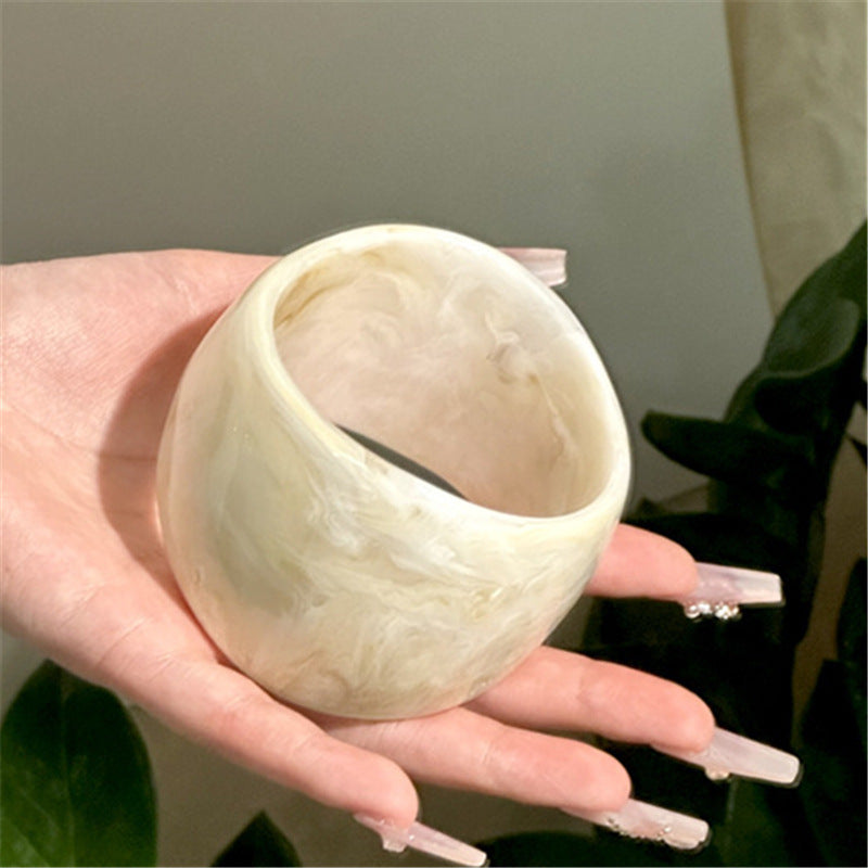 Abriana Sculptural Resin Bracelet - Style A (6.5cm Inner Diameter) [B4O2MQ6Q]