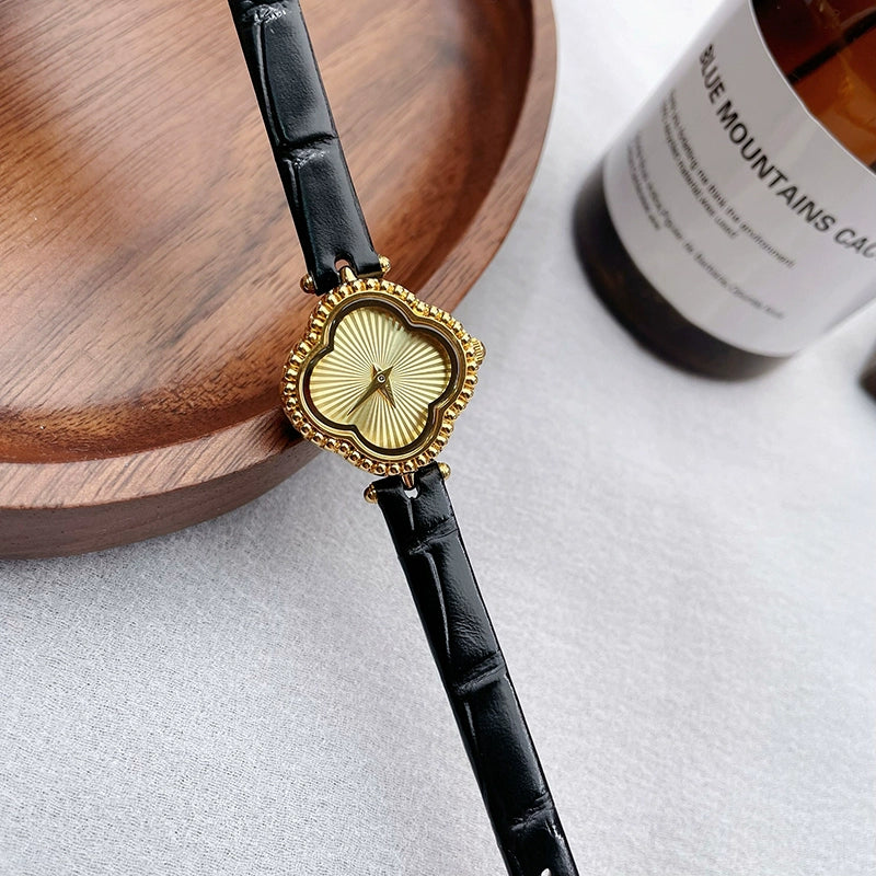 Ellyson Clover Leather Watch - Gold Case Black Strap [JLK07F3C]