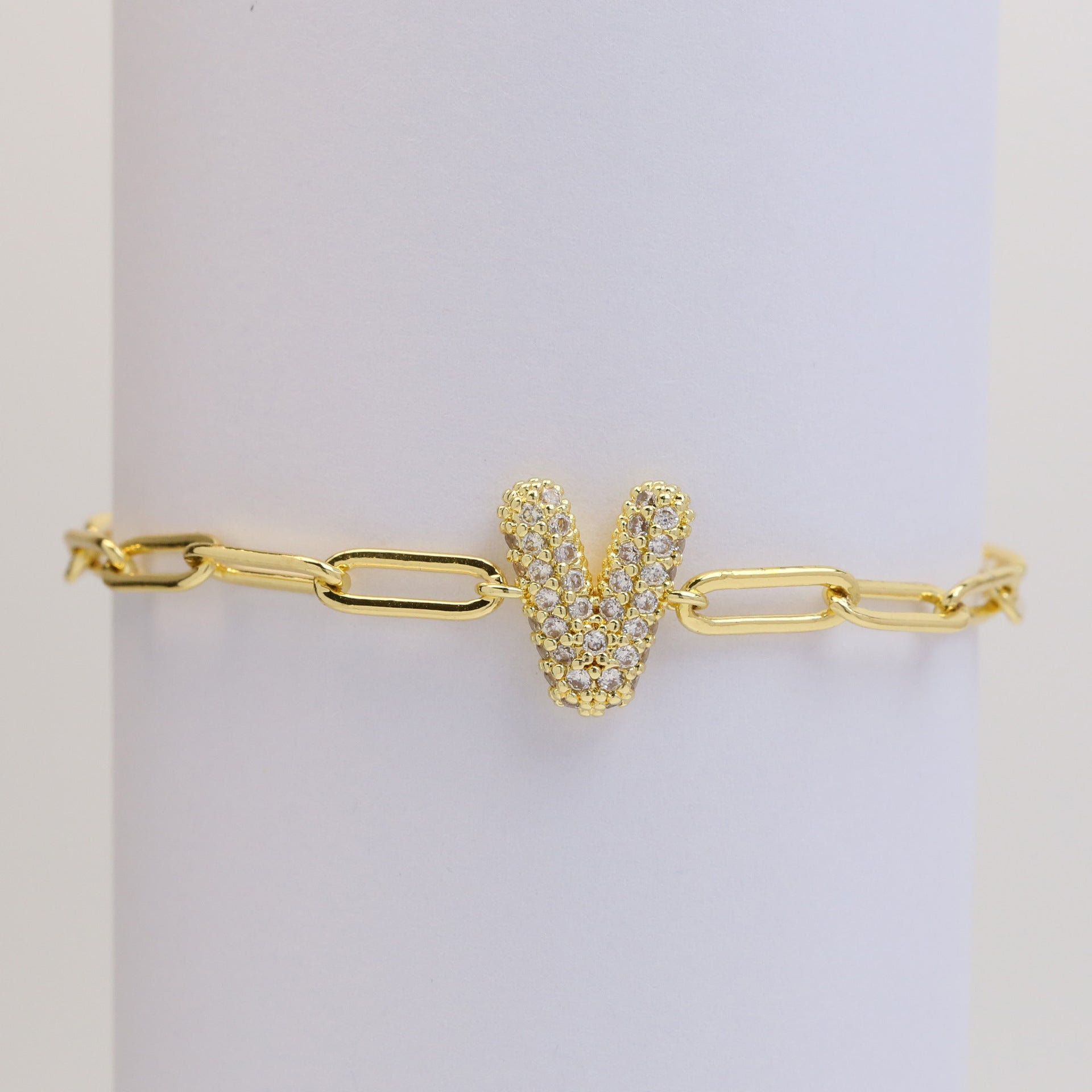 Willow Bubble Initial Bracelet - V [XBZQH6BU]