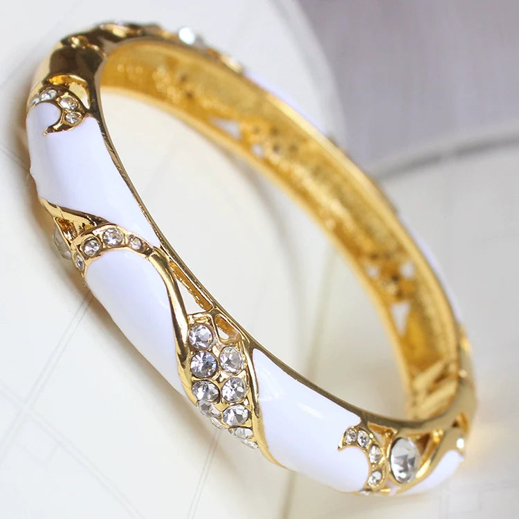 Alainah CloisonnŽ Floral Bracelet - White
