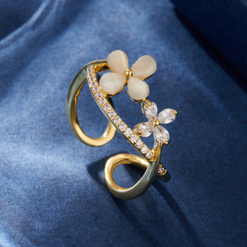 Tanner Cat Eye Petal Ring - Style 1 [RMUUM1P5]