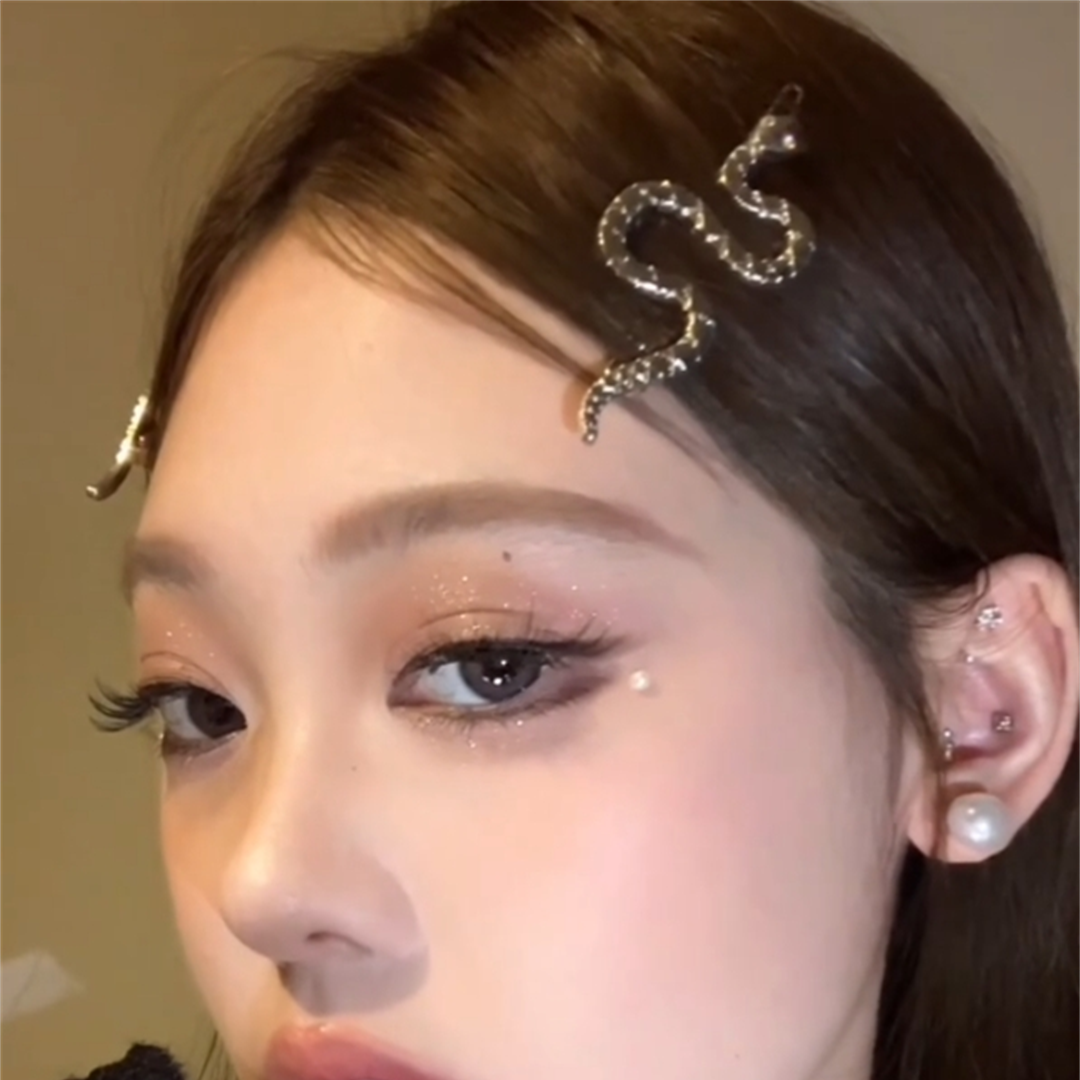 Rayah Serpent Hair Clip Necklace - Hair Clip (1 pc)