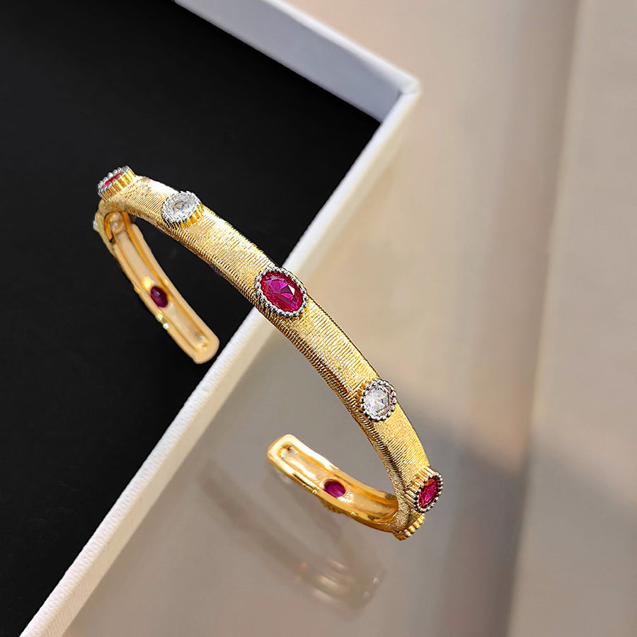 Haidyn Carved Rubyette Bloom - Gold-Tone Rubyette Bracelet (Adjustable) [37PILUV4]