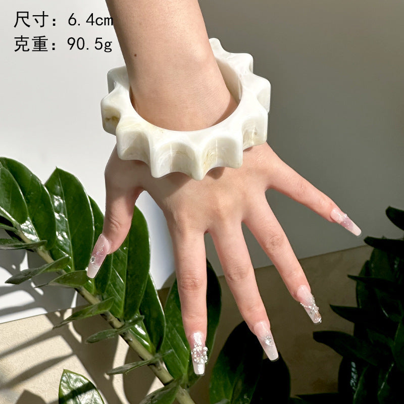 Abriana Sculptural Resin Bracelet - Style D (6.4cm Inner Diameter) [X5NODATH]
