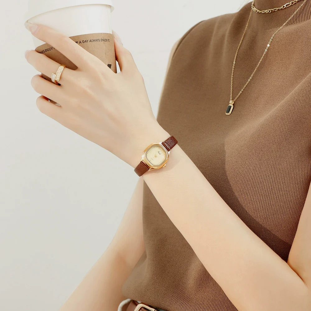 Harmonii Petite Leather Watch - Sycamore Brown