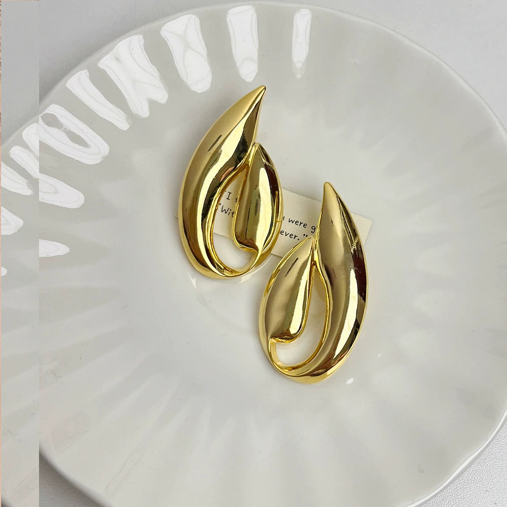 Janaya Sculptural Drop Earrings - Gold Pair [UZ3DJ6BE]