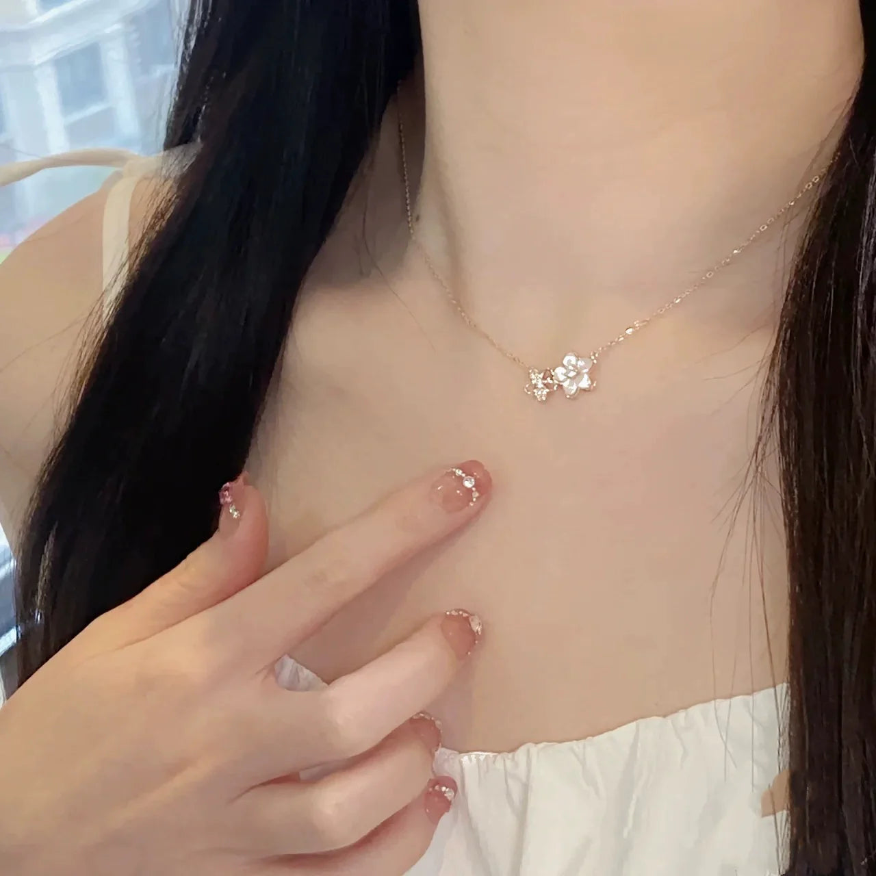 Alize Peach Blossom Necklace - Peach Blossom Necklace (Copper Plated Gold)