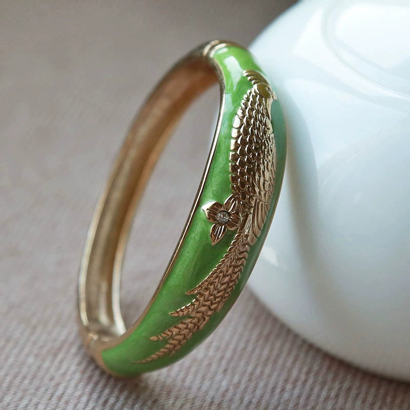 Rhianna Regal Phoenix Cuff - Green [UPJK64MH]