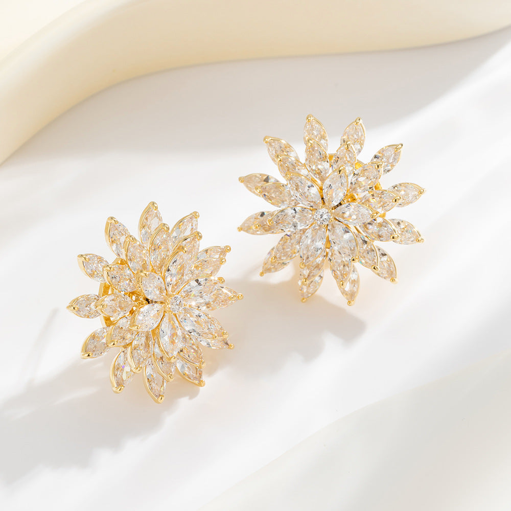 Kehlani Spinning Snowflake Studs - Silver-Tone [A7JA8DAM]