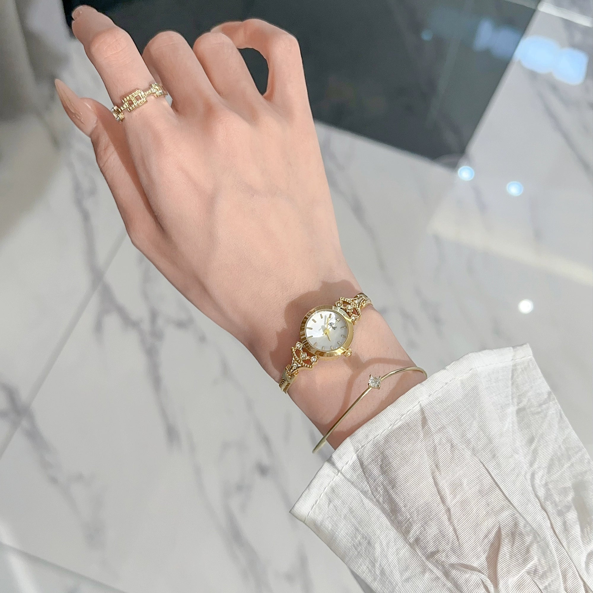 Alysia Exquisite Bracelet Watch - Elegant White [EPQLOMG5]