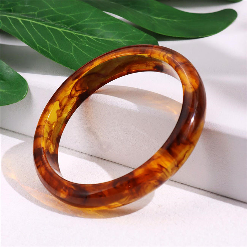 Nimrat Irregular Resin Bracelet - E Thick (Inner Diameter 6.2cm) [0ZKDVSJT]