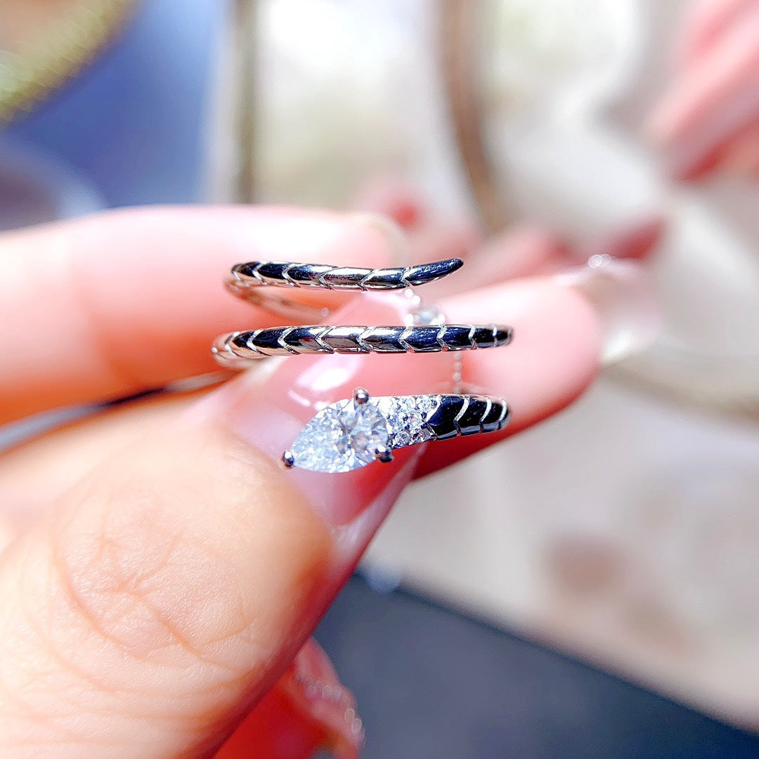 Maryah Sparkling Snake Ring - White Gold Tone [9AOB2O9A]