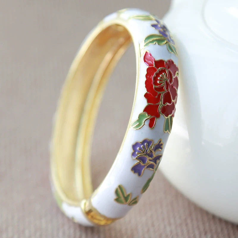 Lana Chinoiserie Floral Bangle - White (15mm)