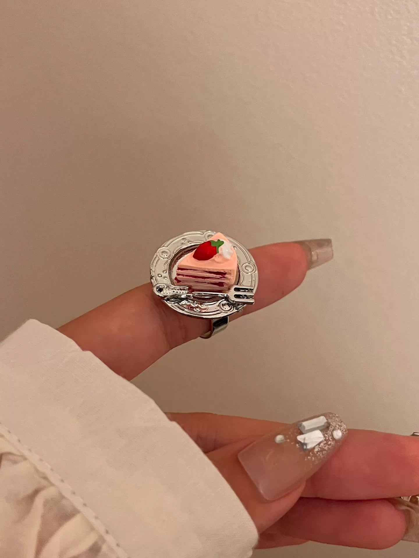Jaylanie Whimsical Dessert Ring - Style C [EBKB150E]