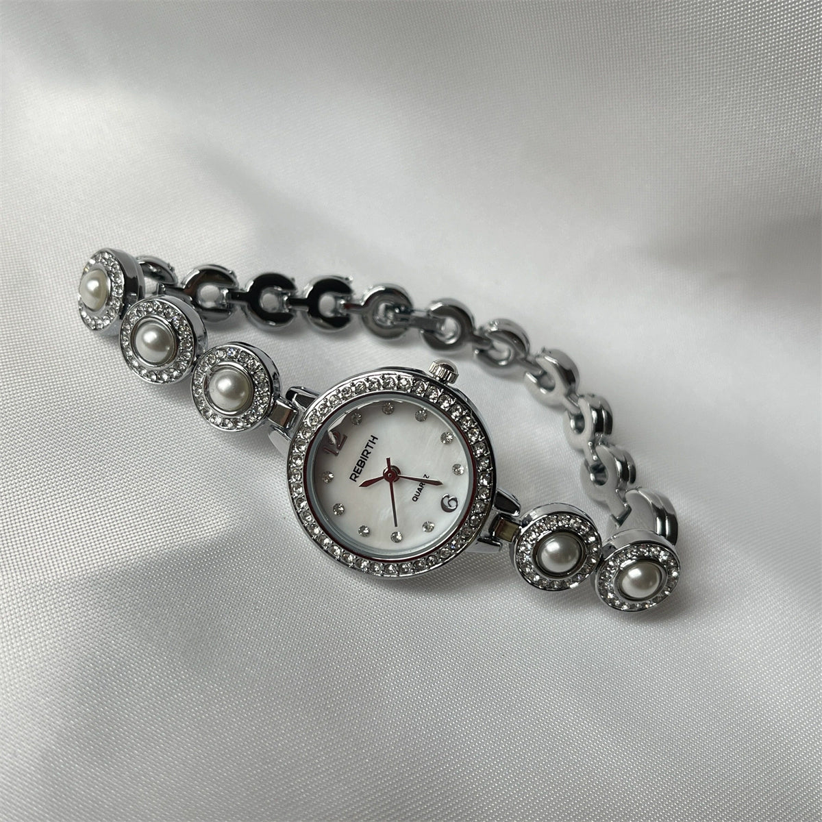 Bonnie Pearl Bracelet Watch - Silver (Large Pearl) [NB4HTY54]