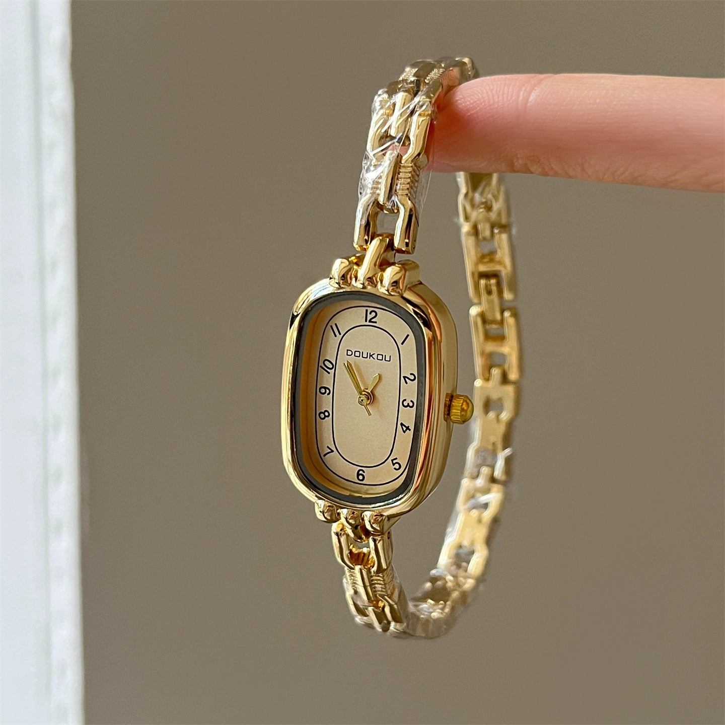 Siobhan Petite Bracelet Watch - Gold Band Gold Face [HMTNA2BN]